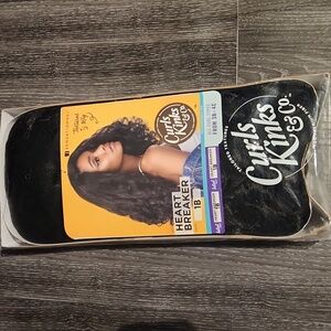 Sensationnel Heartbreaker Wig 1B